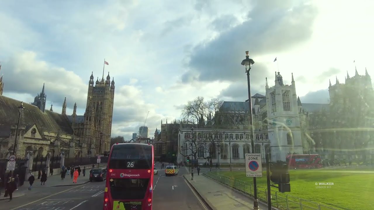 LONDON BUS JOURNEY | BUS ROUTE 24 Running between Hampstead Heath and Pimlico
