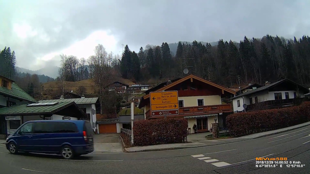 D: Engedey. Gemeinde Bischofswiesen. Landkreis Berchtesgadener Land. Ortsdurchfahrt. Dezember 2018