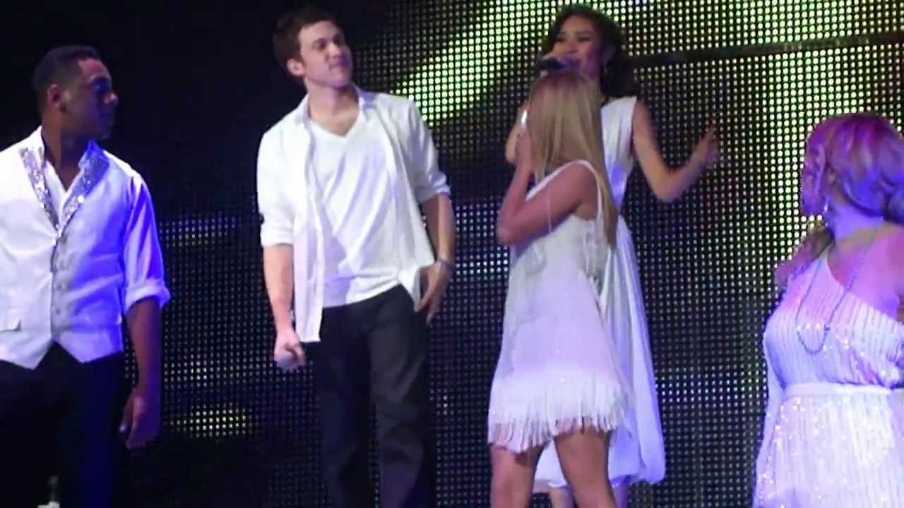Raise Your Glass and Glad You Came - Top 10 Idols Live (Detroit)