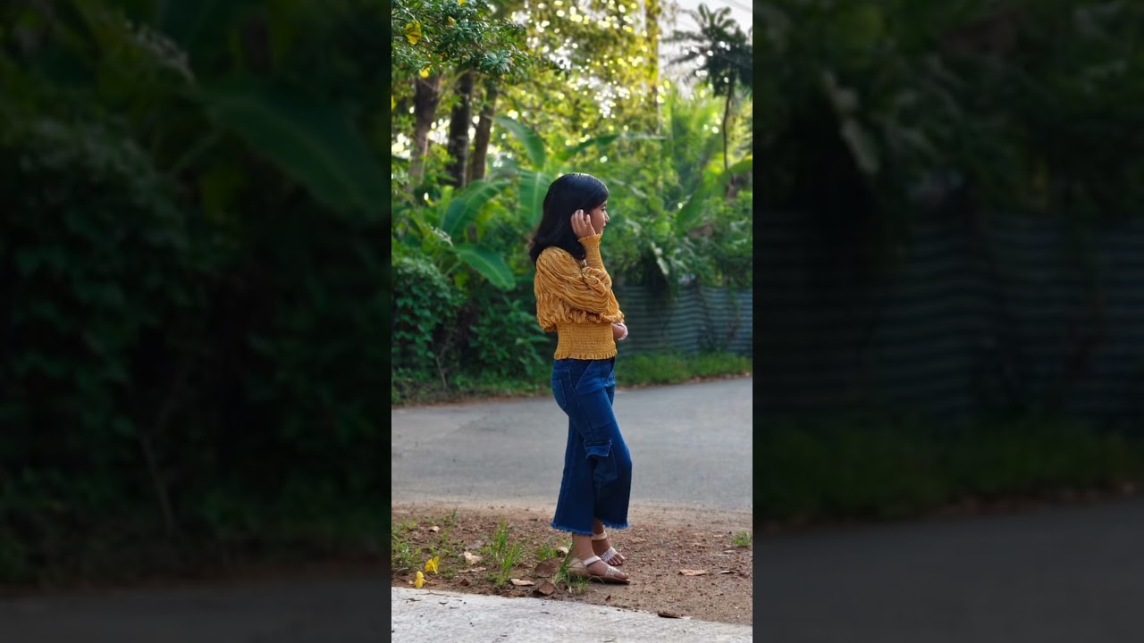 Chasing sunny moments in mustard magic ✨ #SummerOutfit #StreetChic #shorts #shortvideo