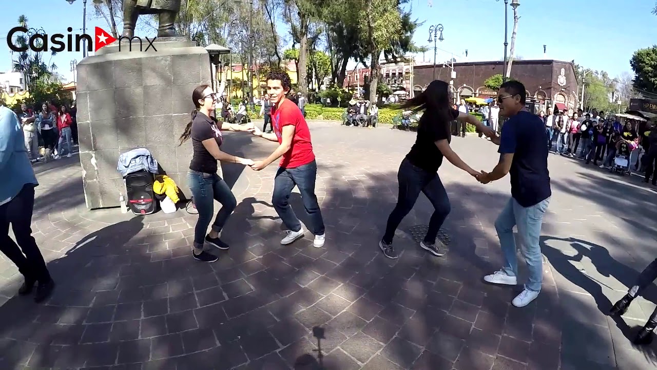 Tu De Que Vas-Los4 CasinoMX Flashmob Rueda Coyoacan