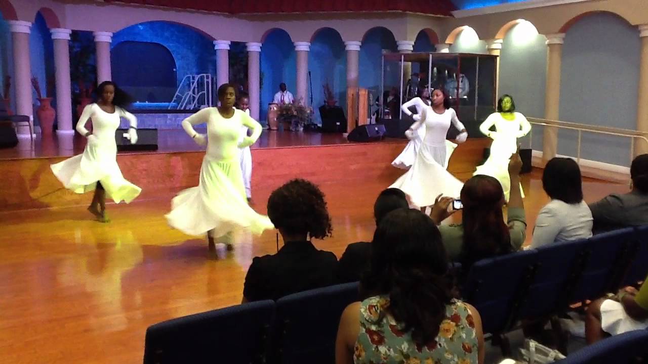 moving forward praise dance by salem praise team