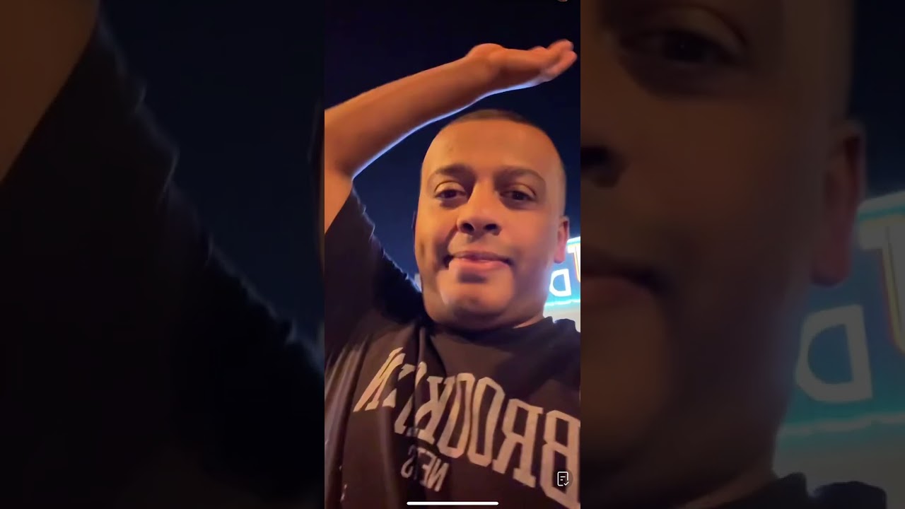 ‏راشد الخطيب 😂😂😂￼