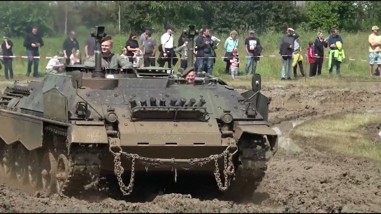 Deutsche Panzerlegenden im Museum Uffenheim.Jaguare u.KaJaPa