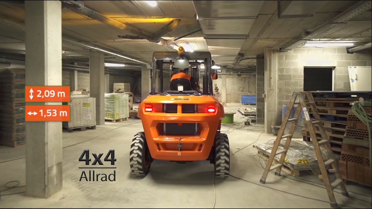 Geländestapler von AUSA  C201 2000 Kg Traglast mit super niedriger  Bauhöhe von  nur 2,09 Meter