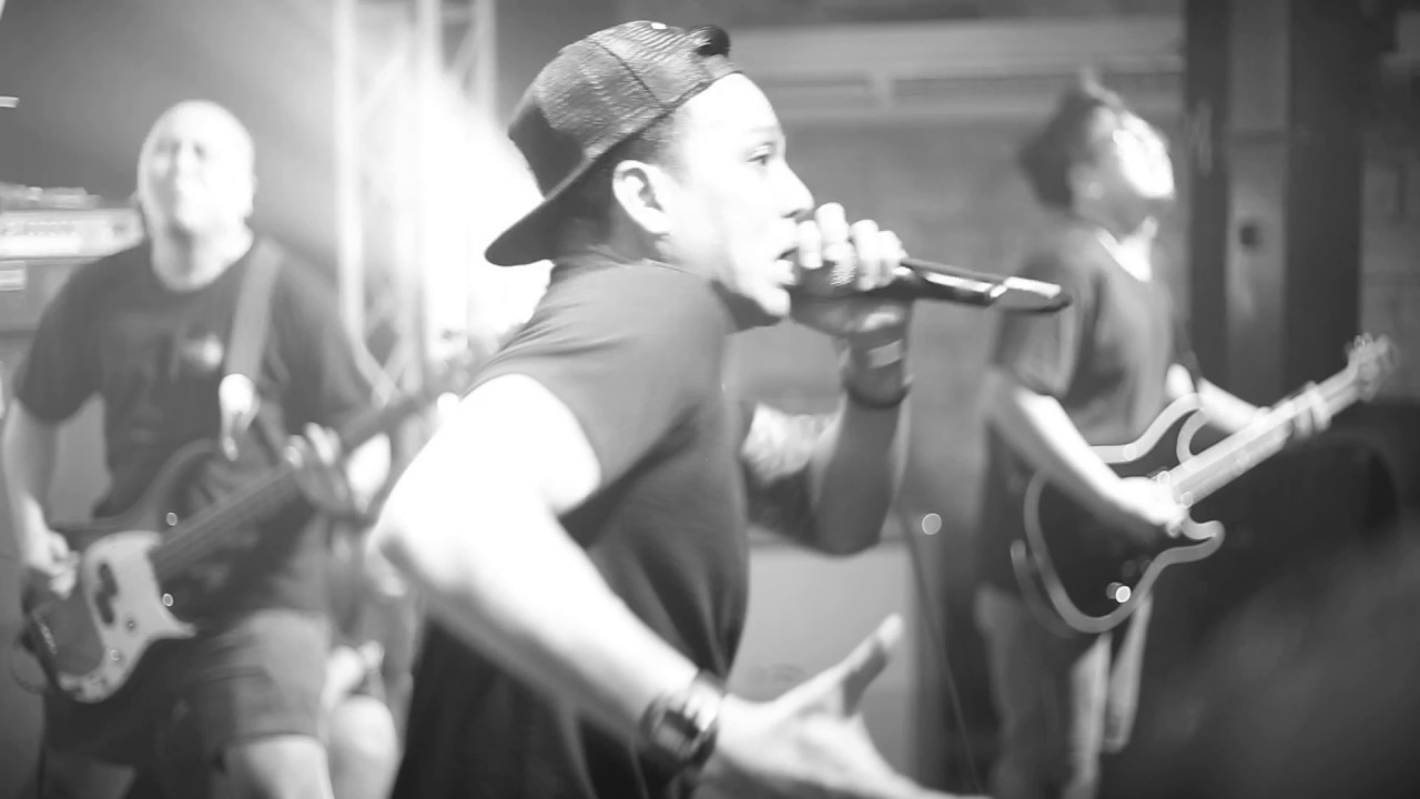 หูเบา - Sleeping Sheep Live at Parking Toys 