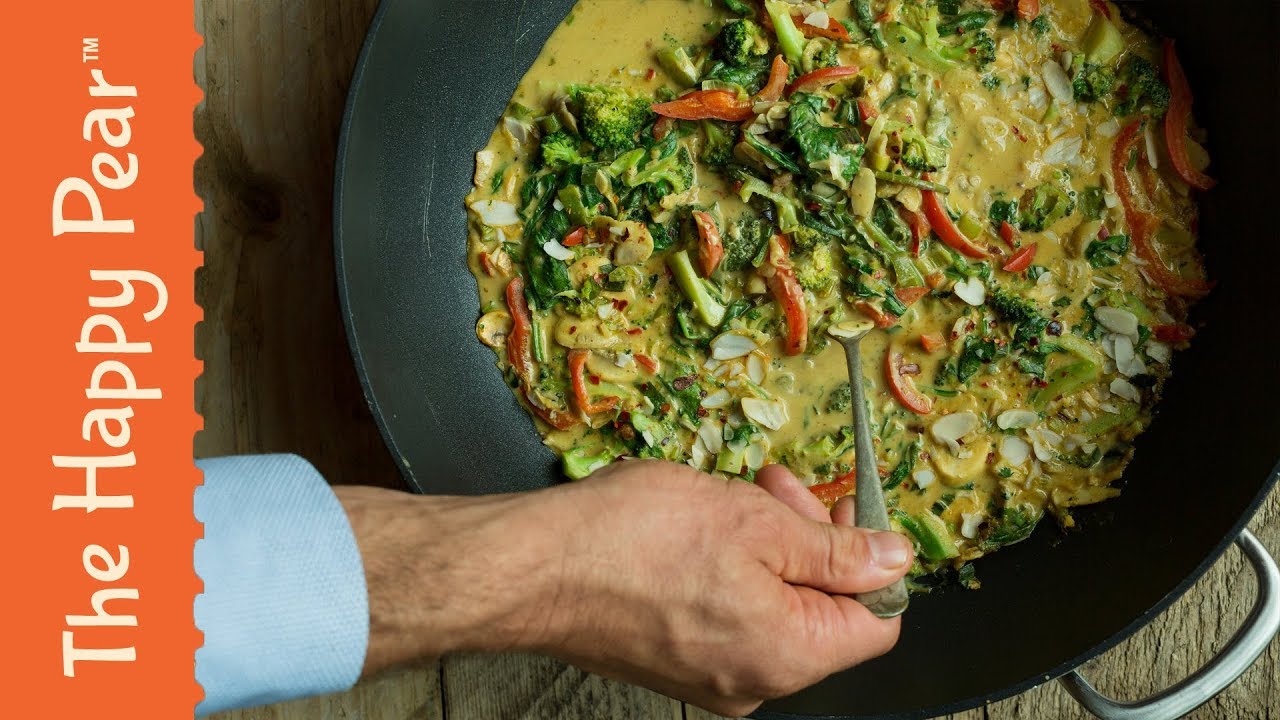 Dave's Jungle Curry | EASY VEGAN CURRY | THE HAPPY PEAR