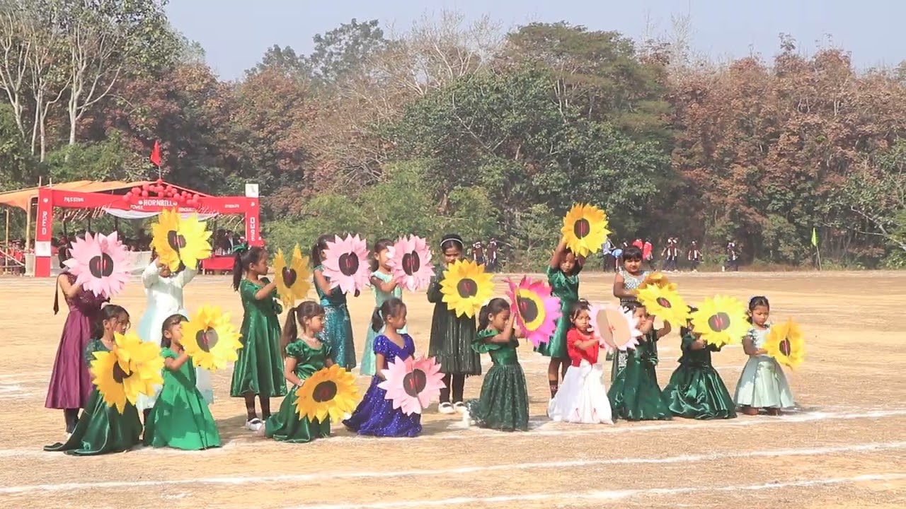 Flower Dance by Kindergartens on Holy Cross,  Depacherra