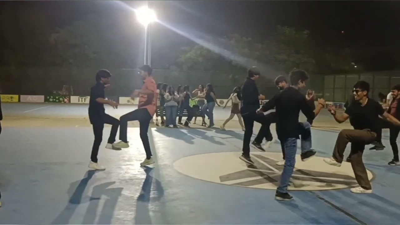 Wavy | Fresher's 29 | Flashmob by Batch of 28 | RGNUL