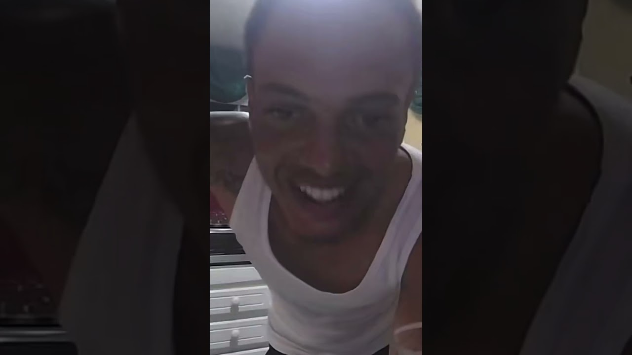 #RED ANTS NEW GIRLFRIEND FLIES #HIM ✈️ OUT TO BARBADOS 🇧🇧 ON VACATION 😘✌️😍