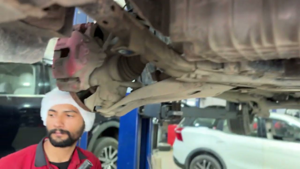 #Mahindra XUV 300 crutch overall & crutch force test ?￼￼