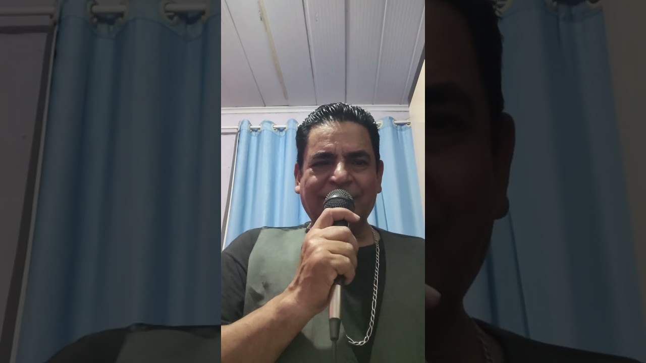 Roberto barbosa e seu teclado onde anda meu amor