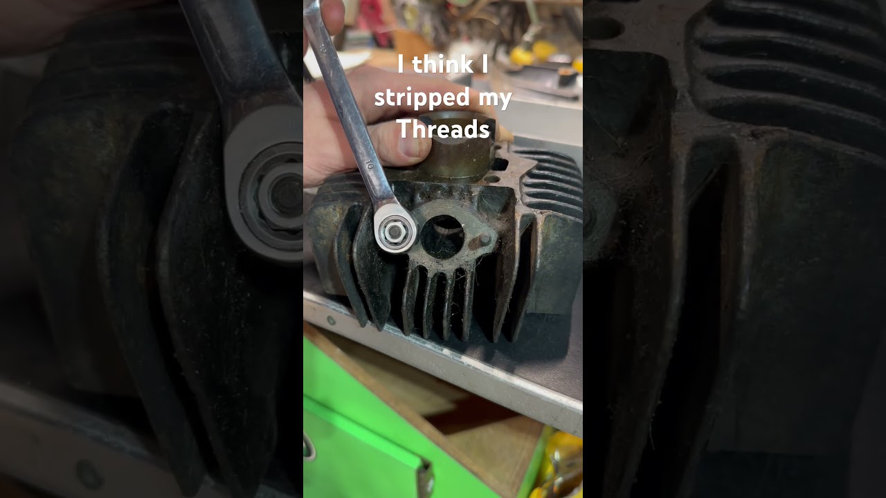 Whoops 😨 || #moped #scooter #t&ouml;ffli #engine #motor #50cc #repair #tomos #puch #honda #yamaha