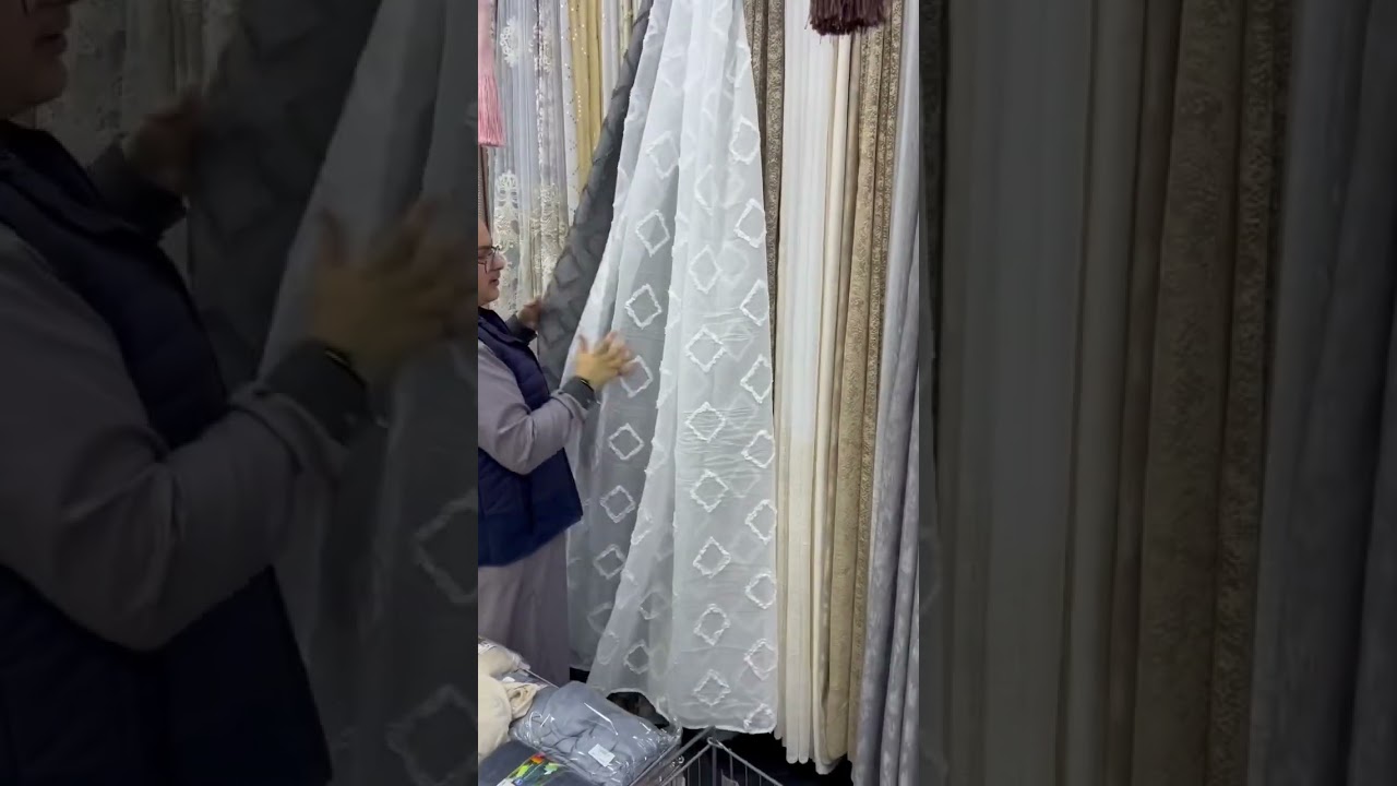 جديد  ليبانو  والريدو   في بوعروة عند الزغبي للمفروشات سطيف 