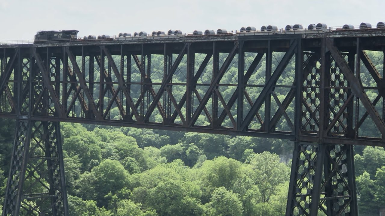 Trains 308 Feet Above The River! High Bridge, Kentucky Trains, Railroad In The Sky, Norfolk Southern