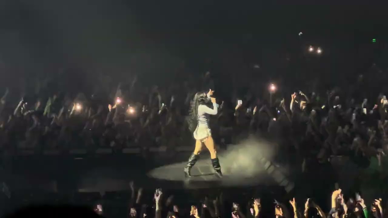 Von Dutch - Charli xcx Brat Tour Live in Manchester