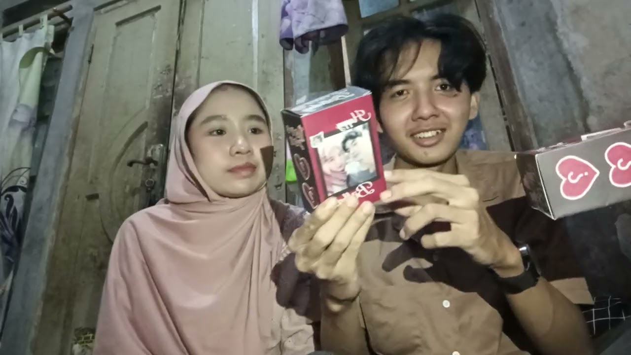 Unboxing kado ulang tahun yg ke 22 dari pacarkuuu😍🤍 || Vlog Gumeng