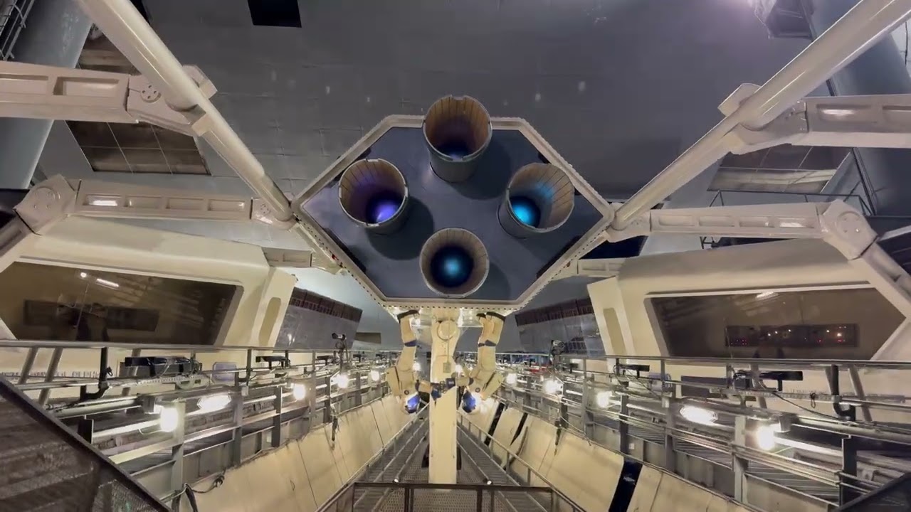 Magic Kingdom - Tomorrowland Transit Authority PeopleMover - Space Mountain Lights On - 12/17/2025