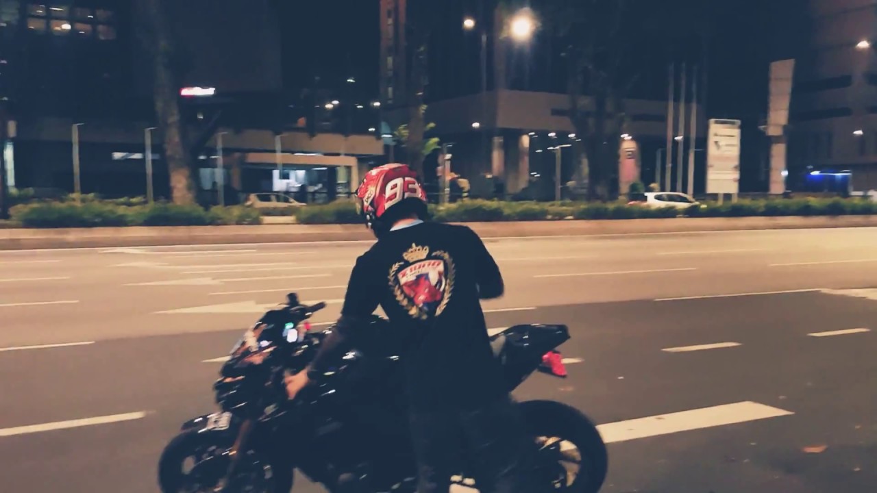 PeteZ1000 : เชคอินที่มาเล ตึกแฝดปิโตรนาสทาวเวอร์