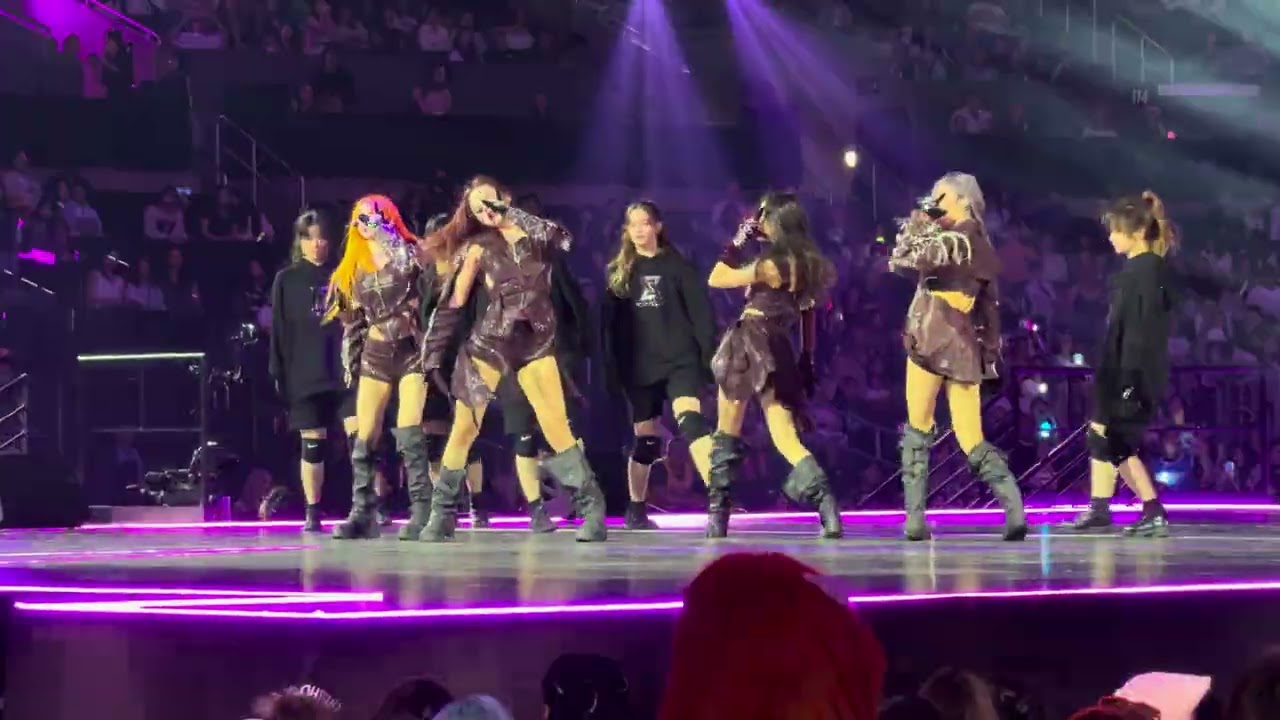 [FANCAM] 240727 CRAXY ‘MASQUERADE ’ | KCon Los Angeles