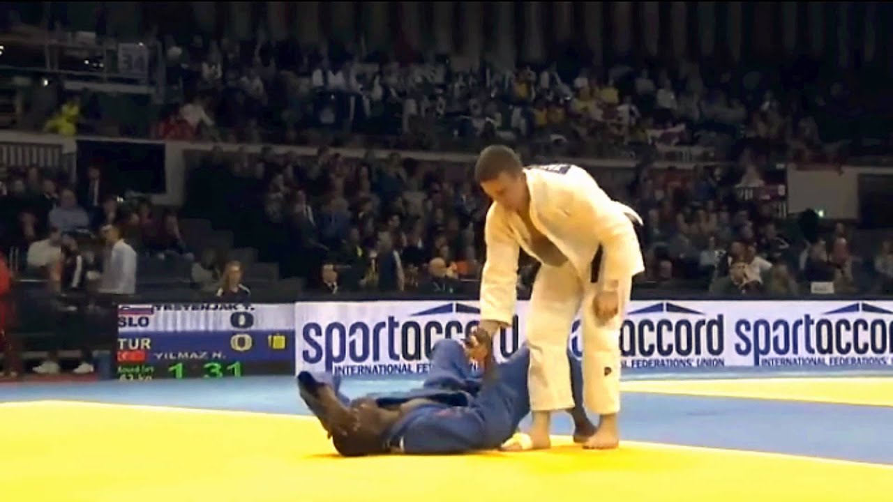L'Essenza del JUDO *The Essence of JUDO*