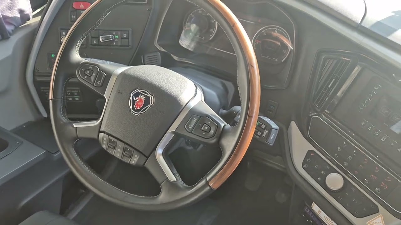 Apresentação do novo G8 Scania euro 6 da Viação Cometa 