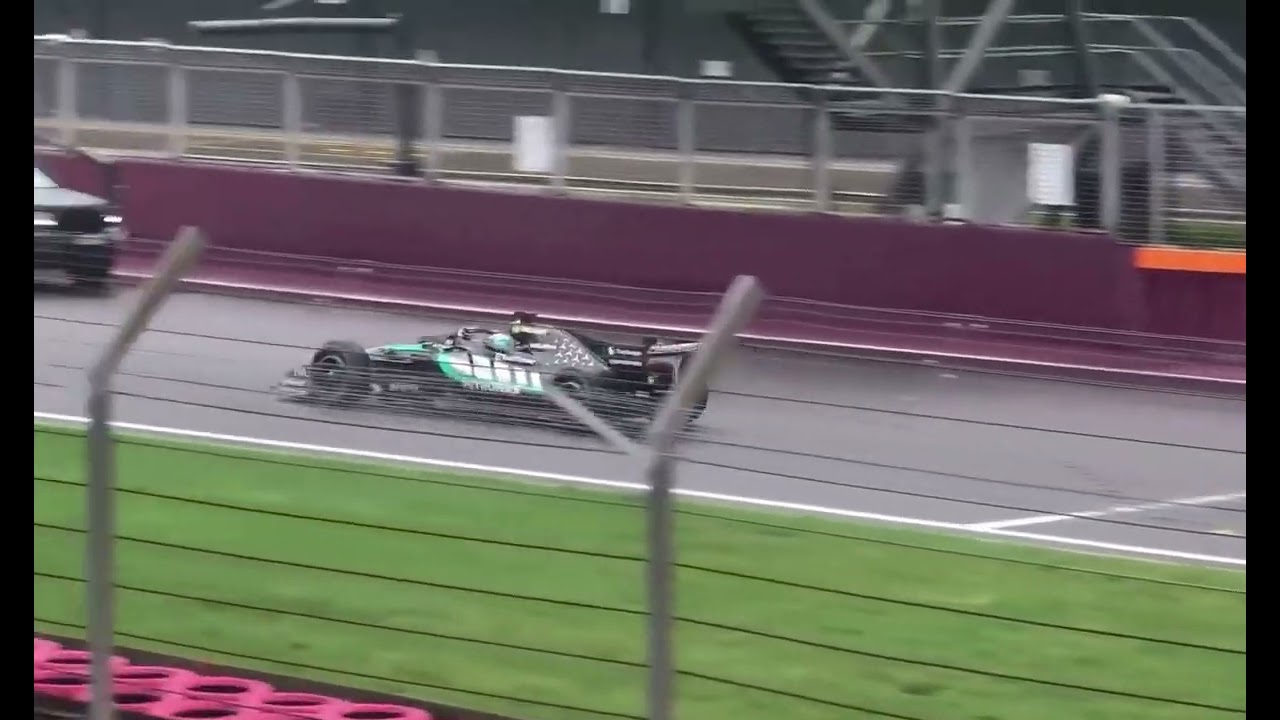 The pure sound of the 2026 Mercedes AMG "GODZILLA" W17 at the Silverstone race track! 