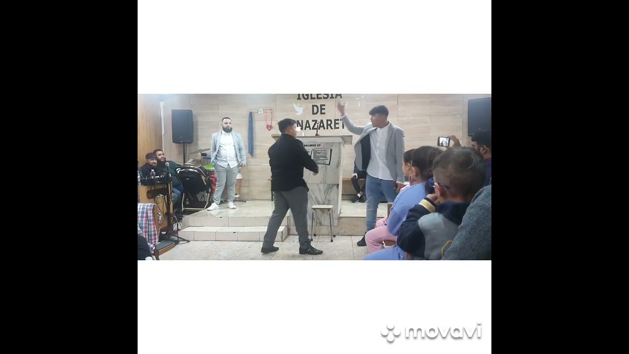 obra de teatro administrado por los jobencitos de la iglesia  de nazaret (dirigente hermano julio)