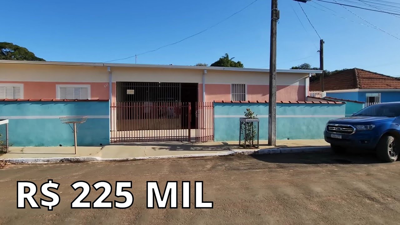 CASA GRANDE COM FRUTAS E HORTA R$ 225 MIL-Código:1960