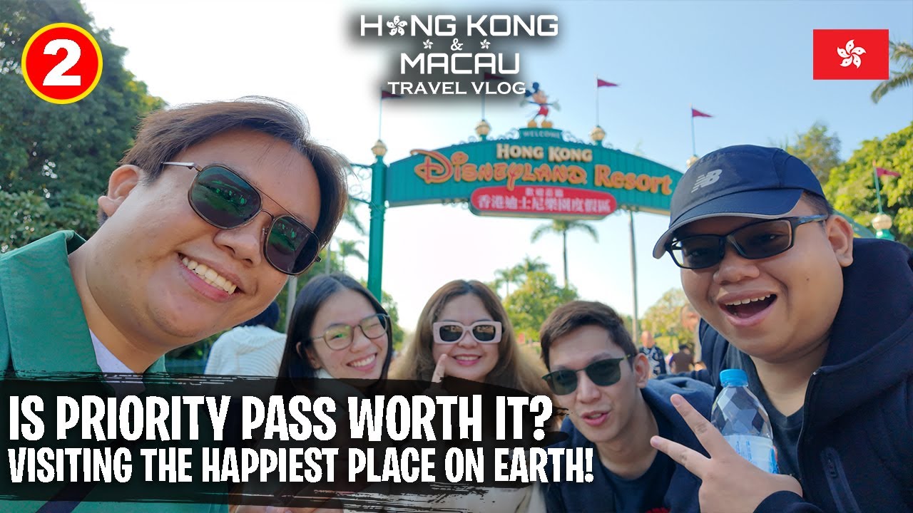 Hong Kong Disneyland: Iron Man Experience, Hyperspace Mountain, Skyliner Diner | 🇭🇰 Travel Vlog