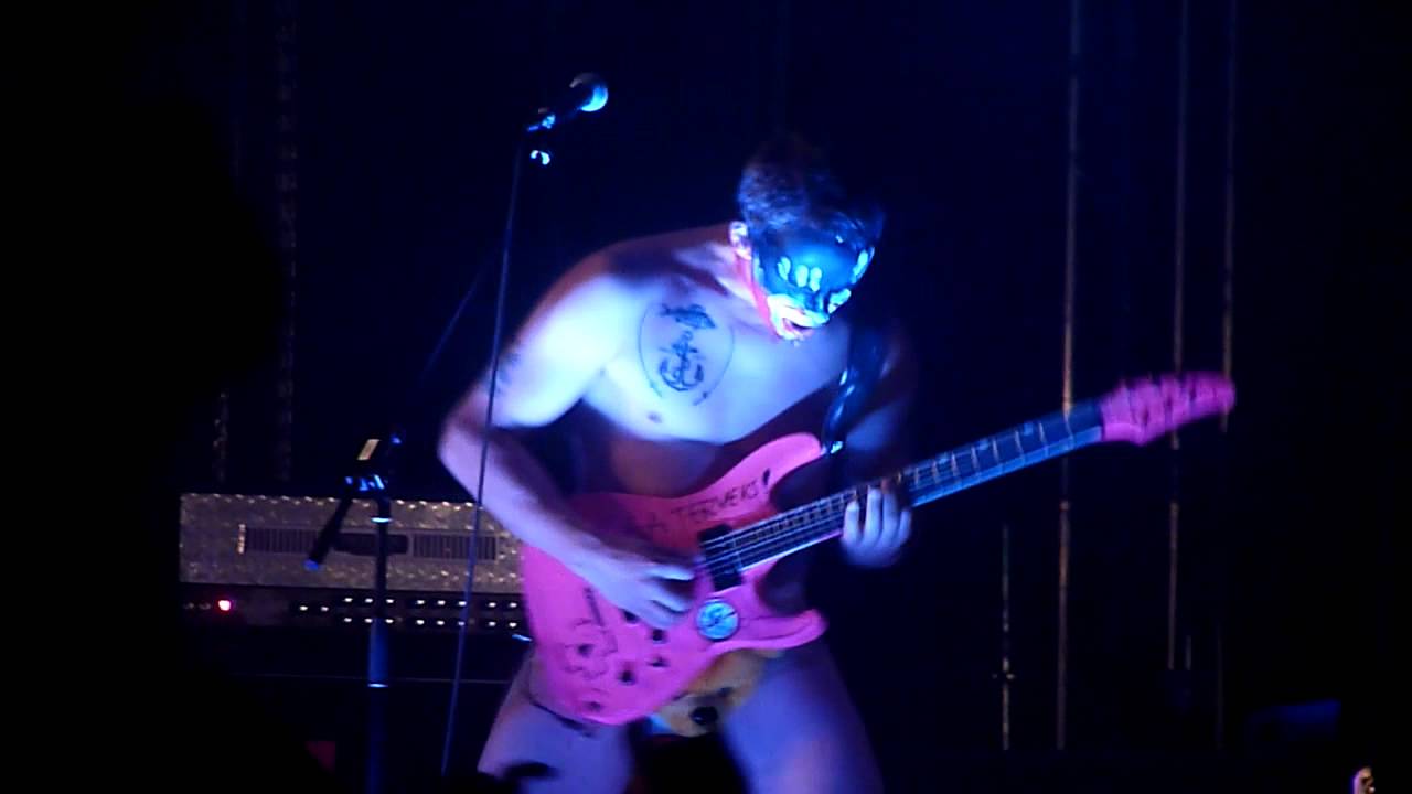 Winny Puhh - Olevik @ Rock Ramp 22.07.2011
