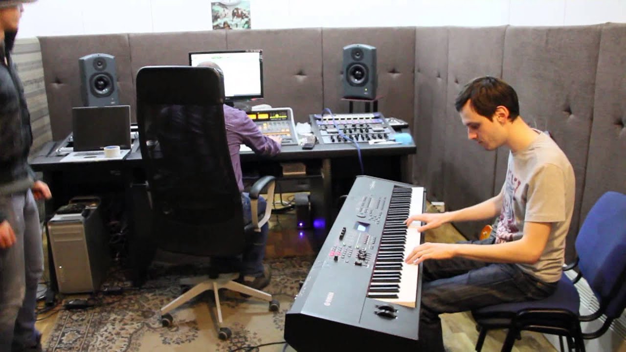 Alex Calancea Band in studio (faze hazlii)