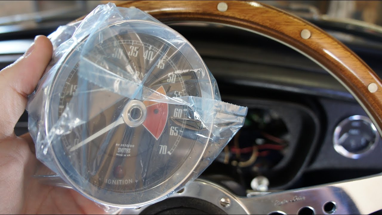 1968 MGC Smiths Tachometer Flicker Diagnosis and Fix