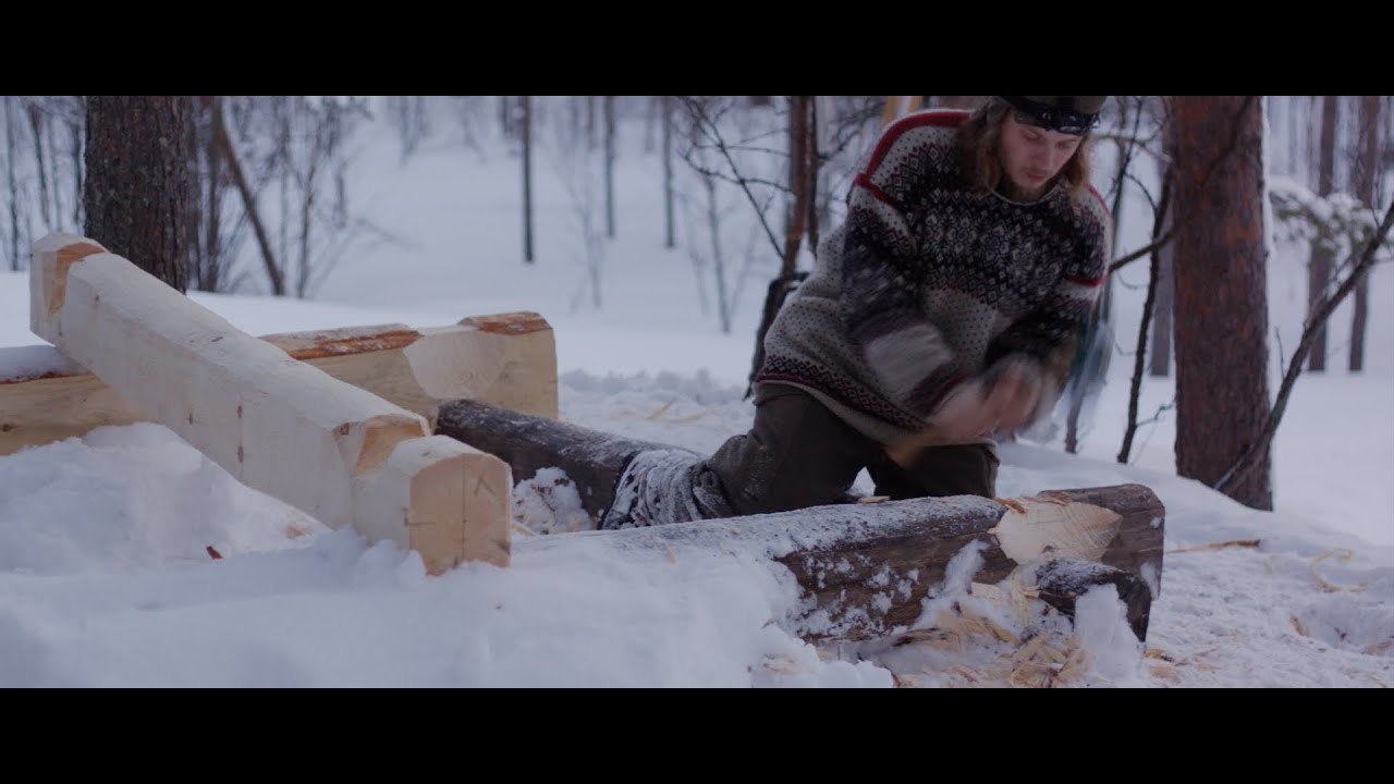 Traditional Norwegian construction - Building with logs / t&oslash;mring