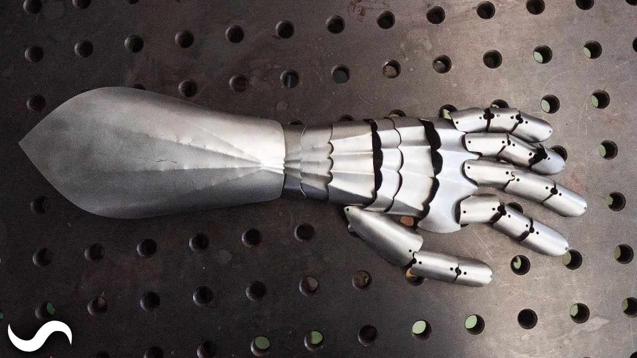 MAKING AN ARMOUR GAUNTLET!!! Part 1