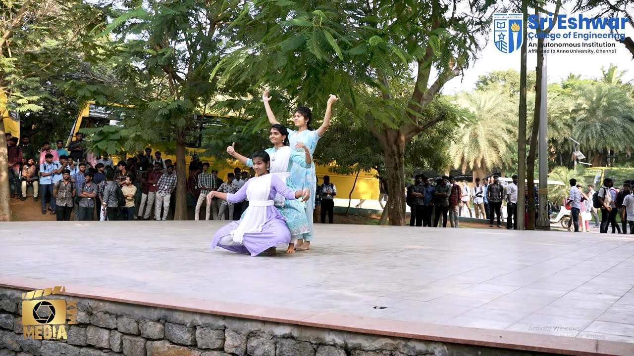 Eshwarites Flashmob Part 1 | #campuslife | Energizing Moments, Unforgettable Vibes! | SECE |