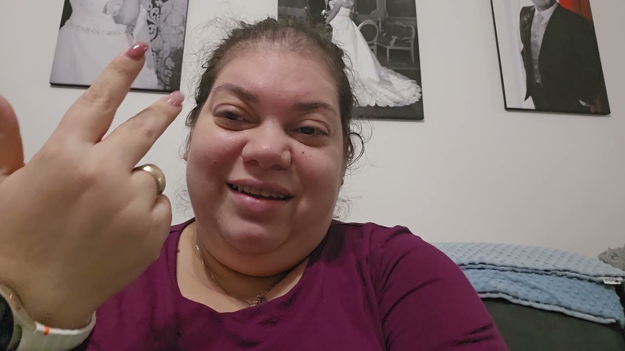 ASMR Whispering + tapping io sproloquio e tu ti addormenti