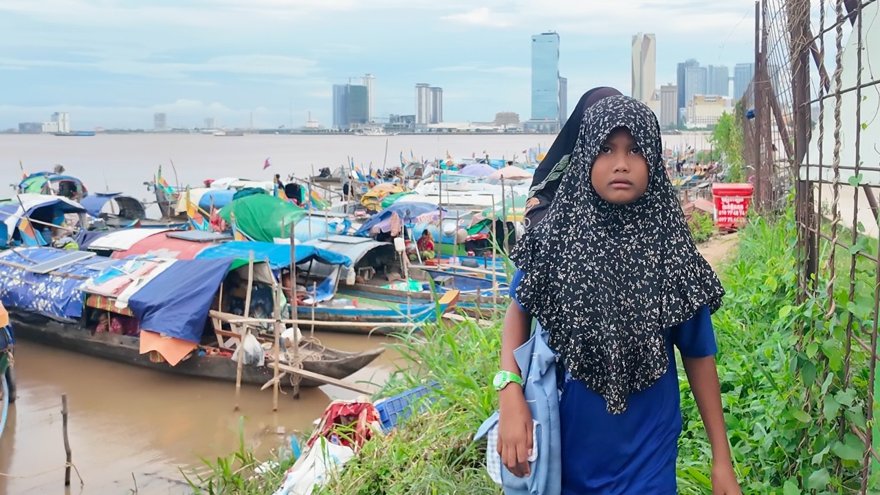 Ferry Ride to Khmer Muslim Life Near Sokha Hotel, Riverside Realities