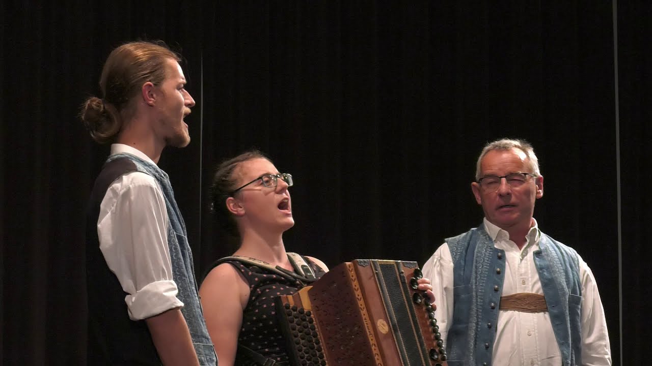 Die Wissenschaft + Punzn Jodler - Dumfart Trio