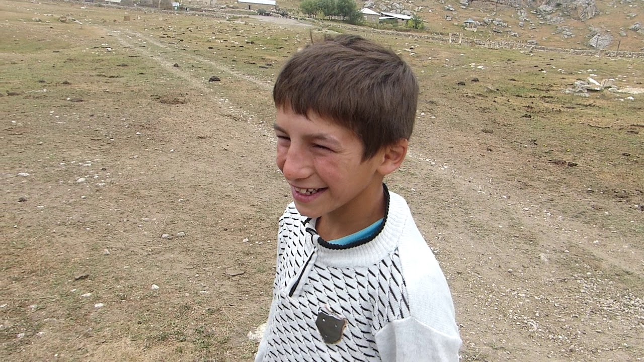 Qrız kəndi  Quba rayonu    Qryz Qriz, Gryz, Qiriz,Giriz Quba district Azerbaijan  MSL 2500 m