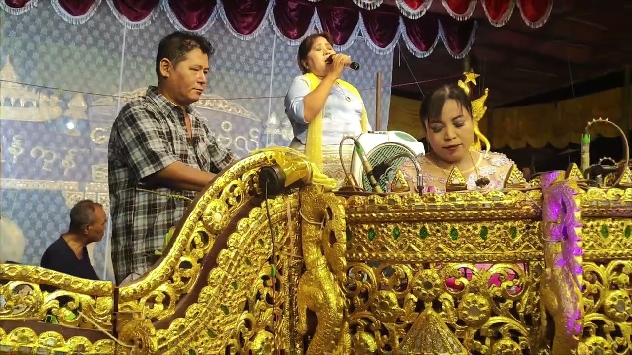 အောင်ဝင်းဗိုလ် သမီး ခိုင်ဇာဝင်းဗိုလ် ဦးပြုံးချိုရေးသားထားသော ယိုးဒယား ဇေယျတုသဗ္ဗမင်္ဂလံသီချင်းကြီးပါ
