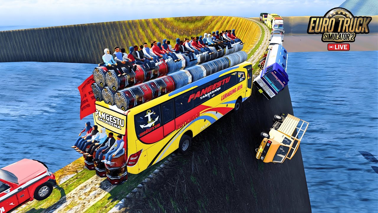 OVERCROWDED BUS DRIVING ON MOST DANGEROUS ROADS ⚠️☠️  #shortsfeed #shortslive #shorts #ets2 #live