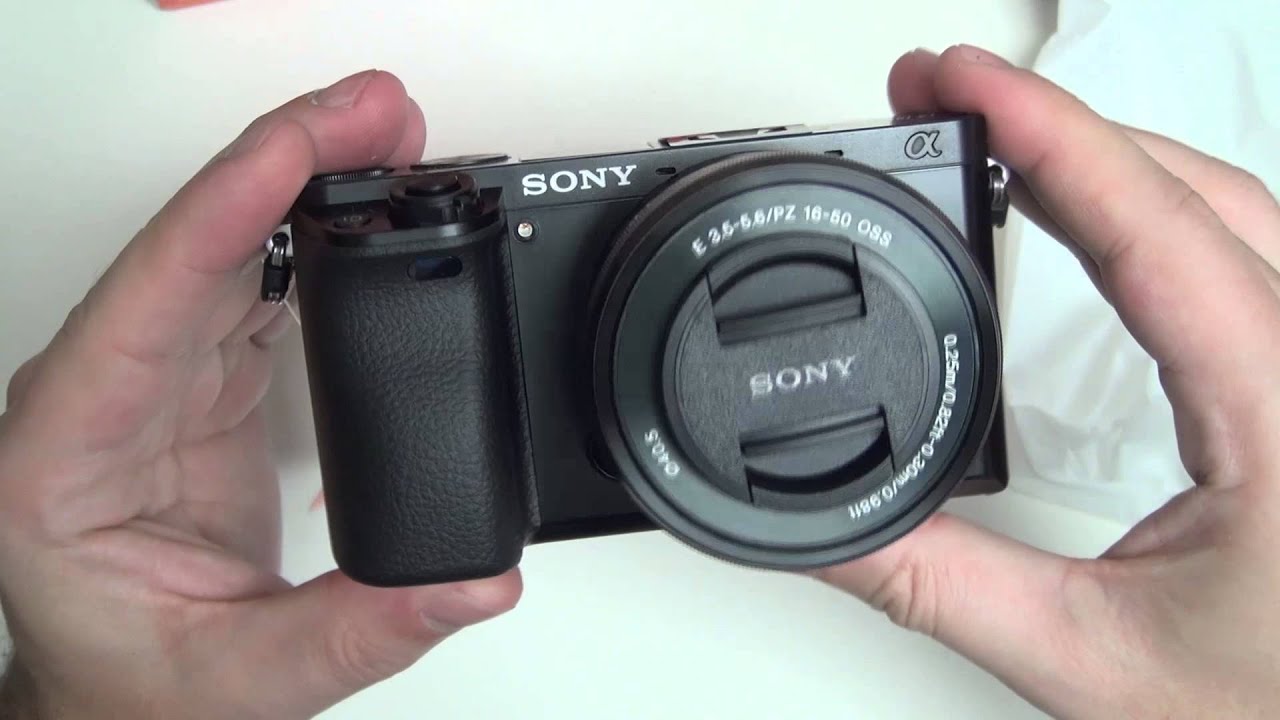 Sony Alpha A6000 Unboxing
