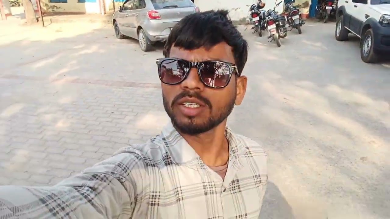 New video Dekho 3 Kimi se paidal chalkar Aaya follow share like bhai dost🌹#funny #minivlog #vlog 
