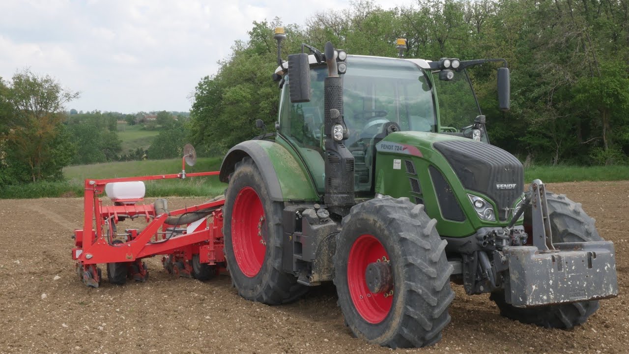 🇫🇷SEMIS DE TOURNESOL /FENDT 724/AVEC UN SEMOIR KHUN 9 RANGS🤩