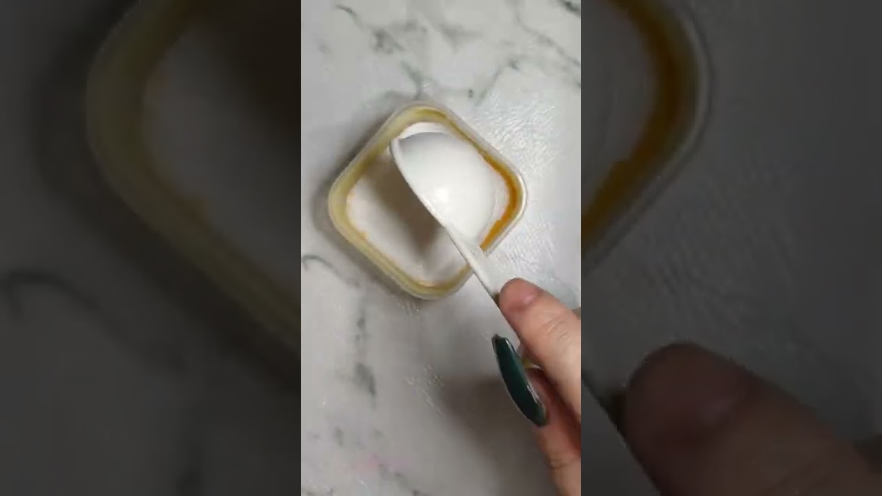How I Make My Own Colored Acrylic Powder