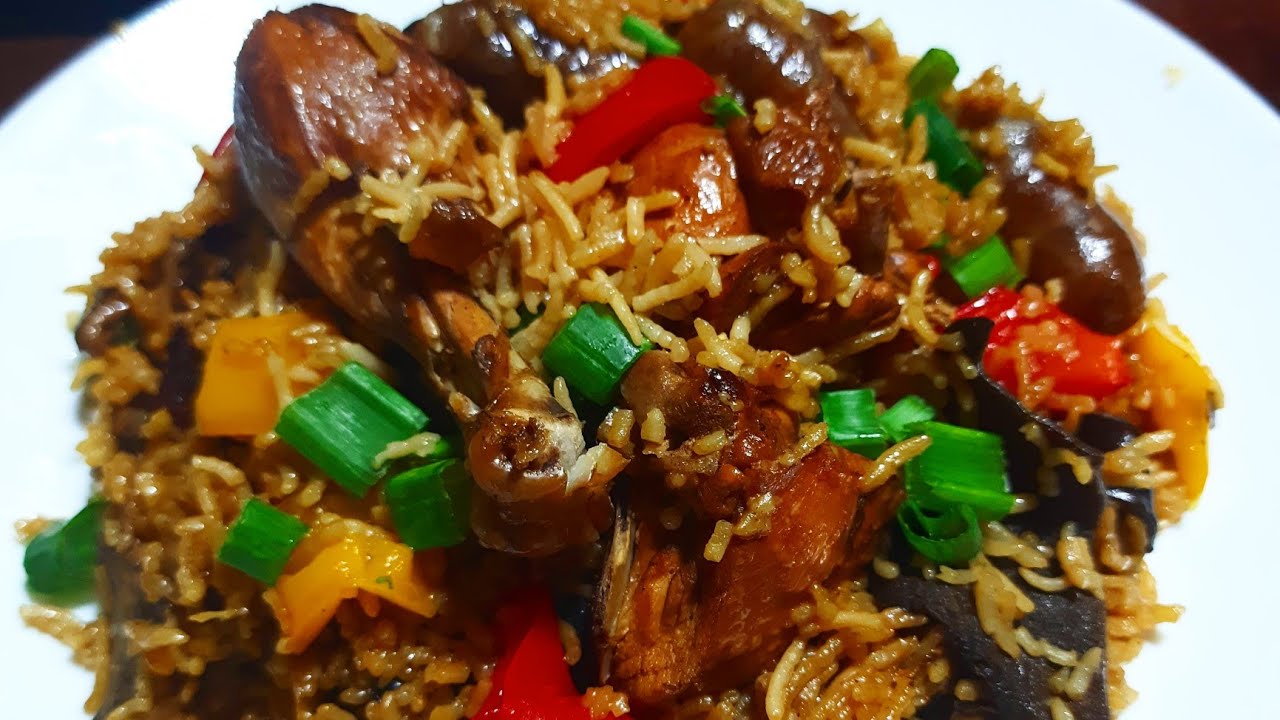 Braised Soy Chicken Rice  Recipe with Chinese Sausage , Mushroom and Fungus / Moon Fan Recipe