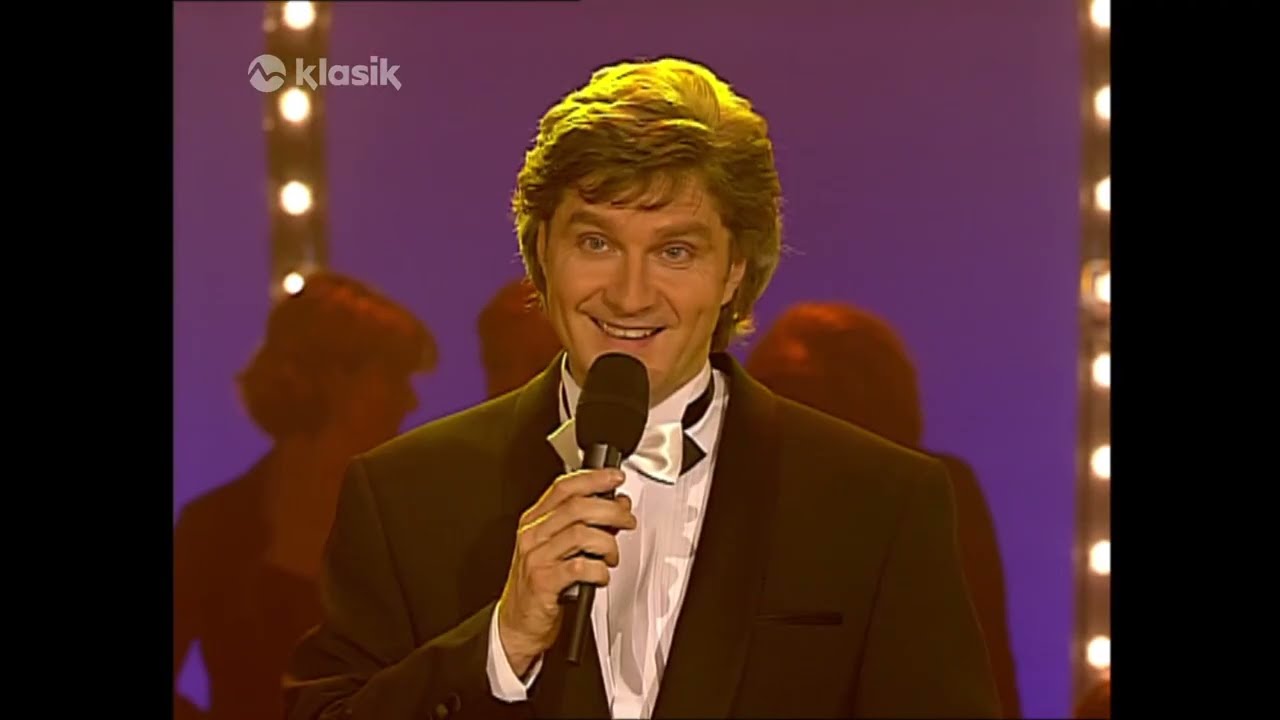 &Scaron;tefan Skr&uacute;can&yacute; - Svetov&aacute; sl&aacute;va