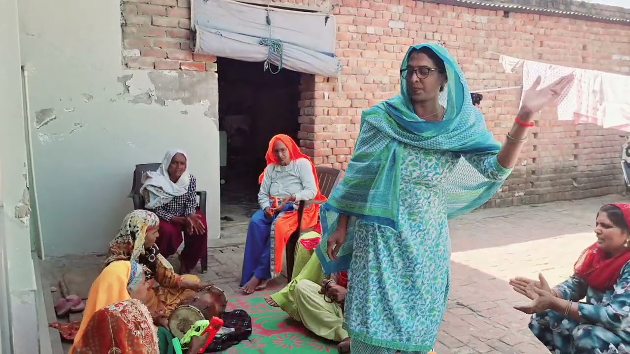 Ahirwal bharawas बंसी ऐसी रे बजाइये जैसी काल बजाई थी💃🏻💃🏻किसकी या बंसी काहे न बजाई💯💯👌
