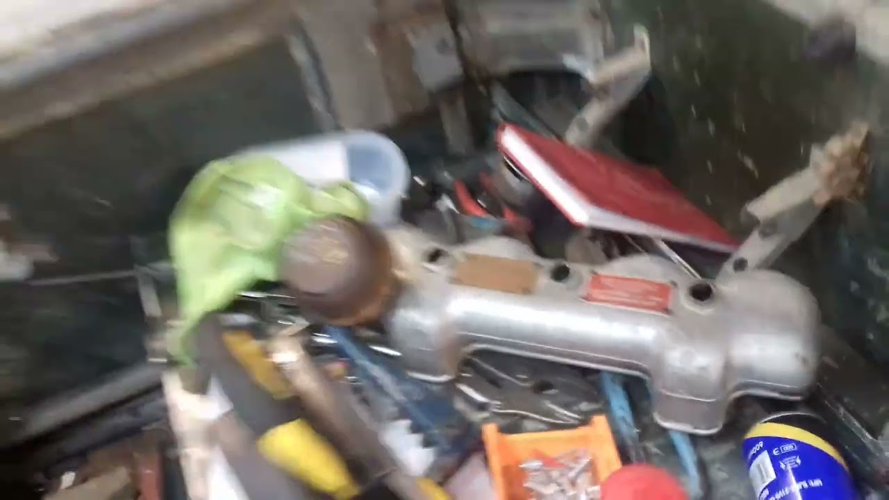 Adjusting tappets on series 1 Landrover